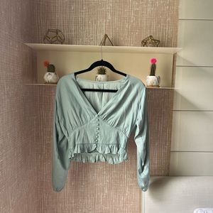 Long sleeve crop top